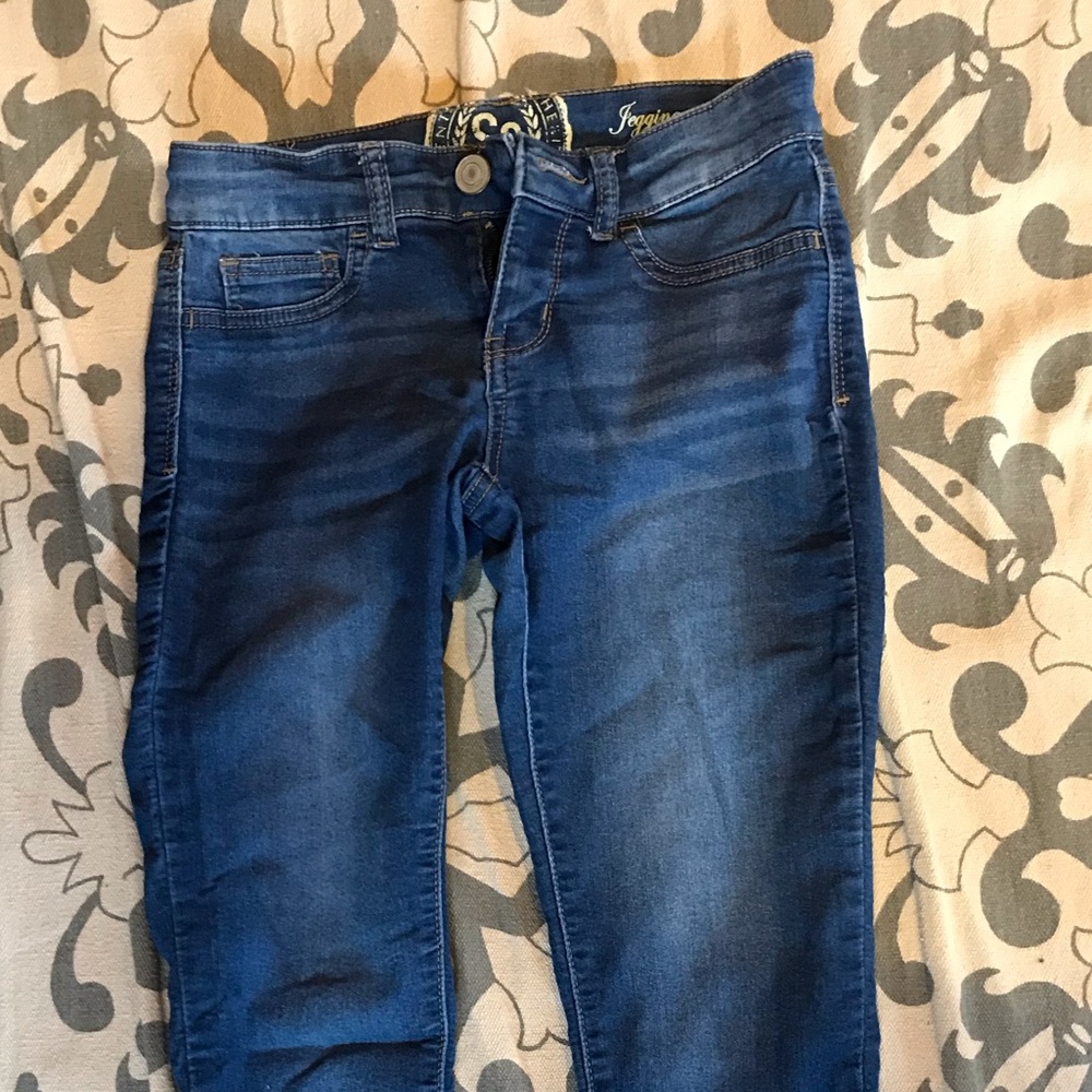 Medium wash jeans